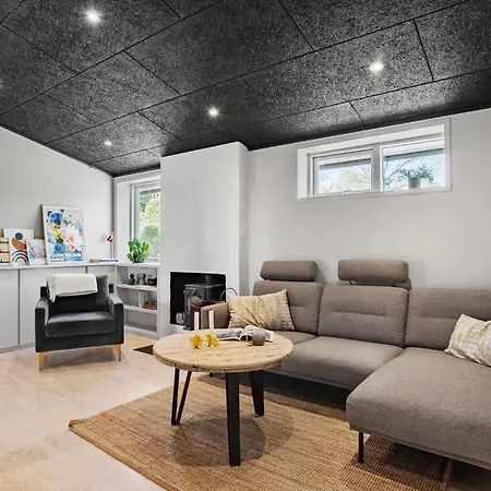 Prázdninový dům Cozy In With Wifi Rønde